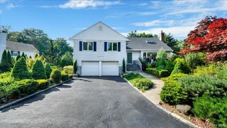 118 Van Etten Boulevard, New Rochelle, NY 10804