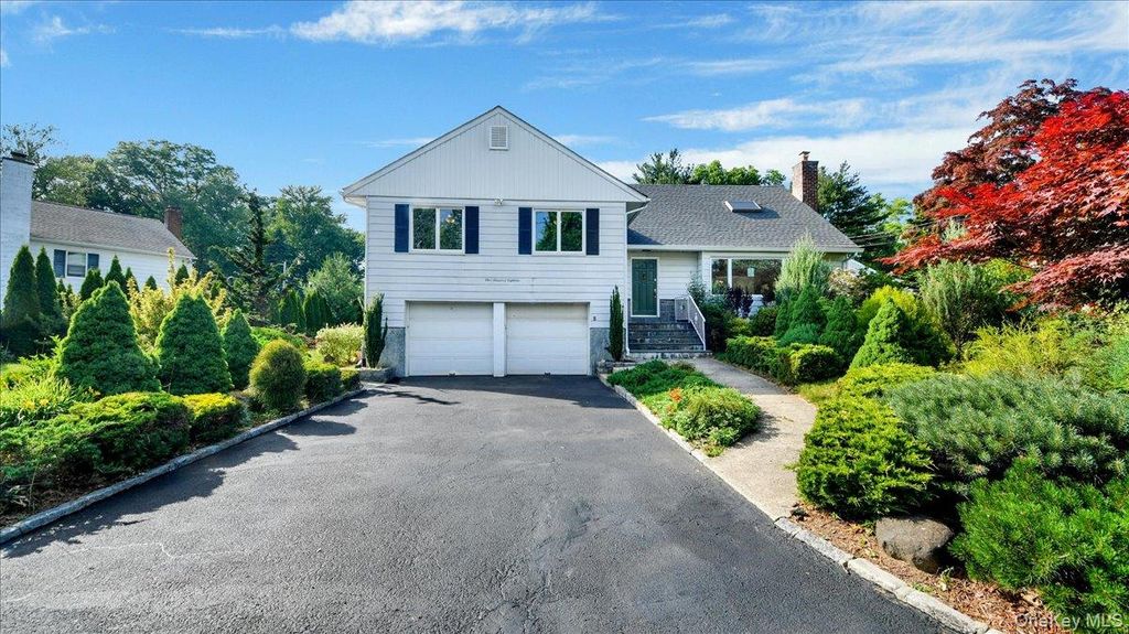 118 Van Etten Boulevard, New Rochelle, NY 10804