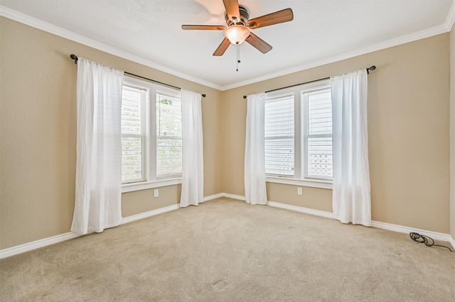 4817 Alamo Drive, Galveston, TX 77551