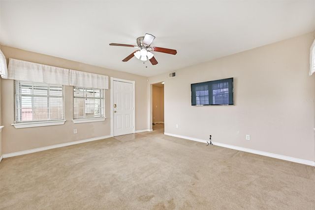 4817 Alamo Drive, Galveston, TX 77551