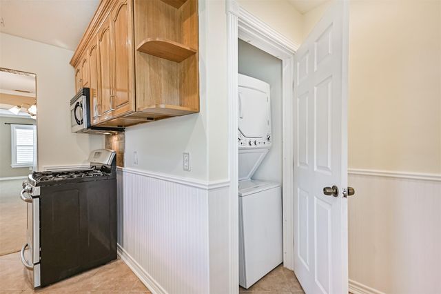 4817 Alamo Drive, Galveston, TX 77551