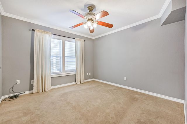 4817 Alamo Drive, Galveston, TX 77551