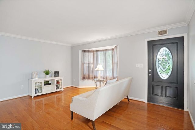 7558 PARK LN, Annandale, VA 22003