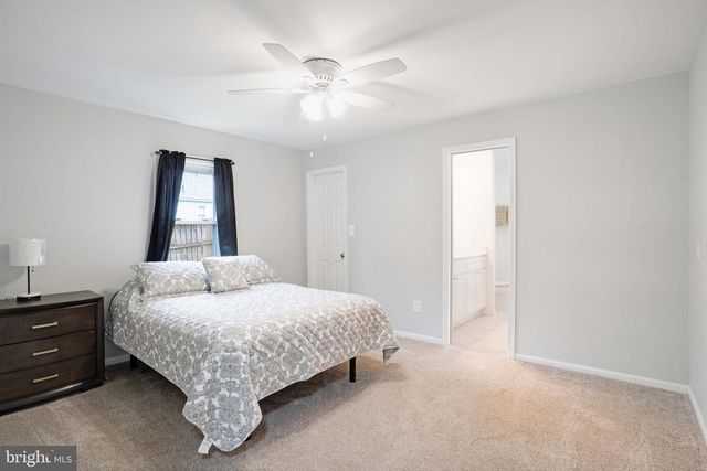 7558 PARK LN, Annandale, VA 22003