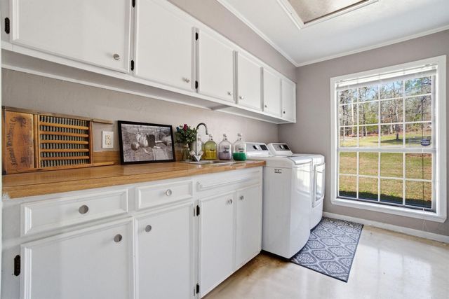 233 Pebble Creek, Livingston, TX 77351