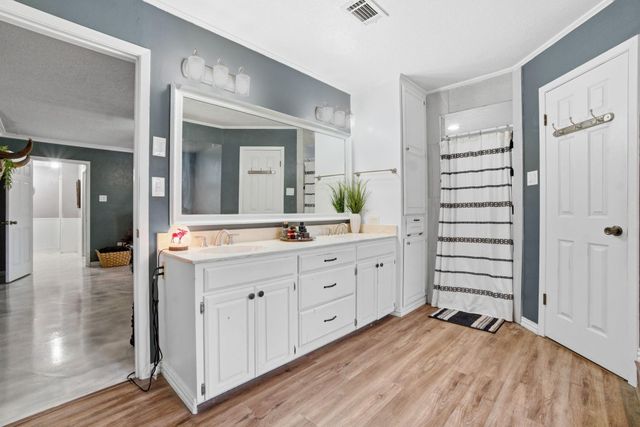 233 Pebble Creek, Livingston, TX 77351