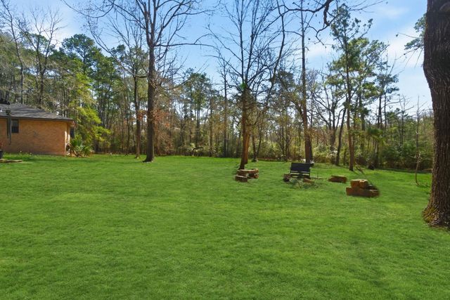 233 Pebble Creek, Livingston, TX 77351