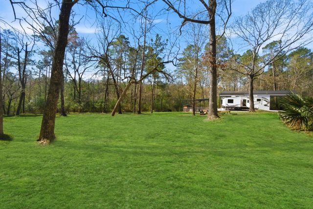 233 Pebble Creek, Livingston, TX 77351