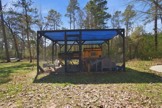 233 Pebble Creek, Livingston, TX 77351