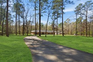 233 Pebble Creek, Livingston, TX 77351