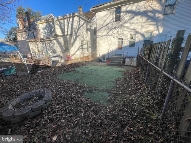 13 N 33RD, Camden, NJ 08105