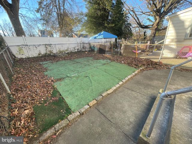 13 N 33RD, Camden, NJ 08105