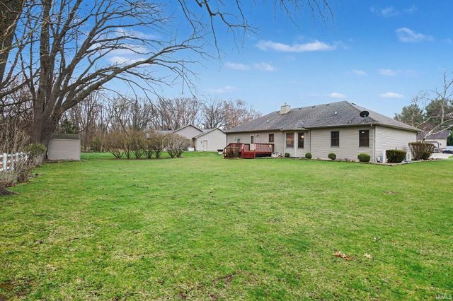 53882 Barrington Lane, Bristol, IN 46507