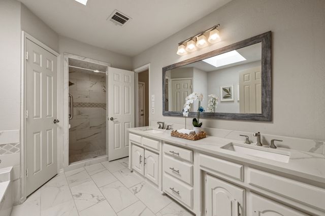 2509 Woodfield Way, Bedford, TX 76021