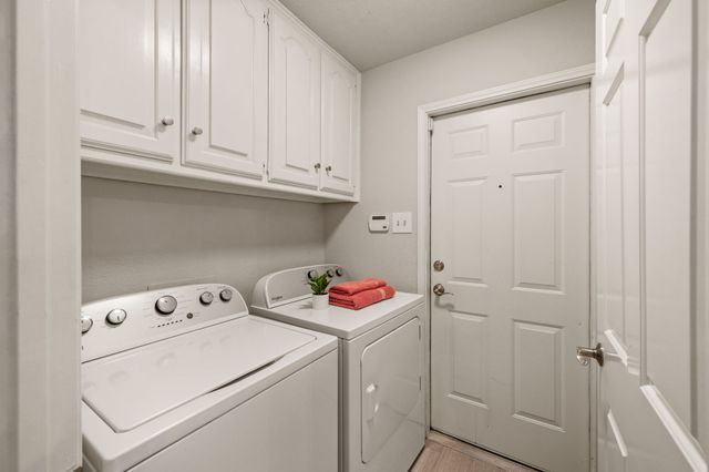 2509 Woodfield Way, Bedford, TX 76021