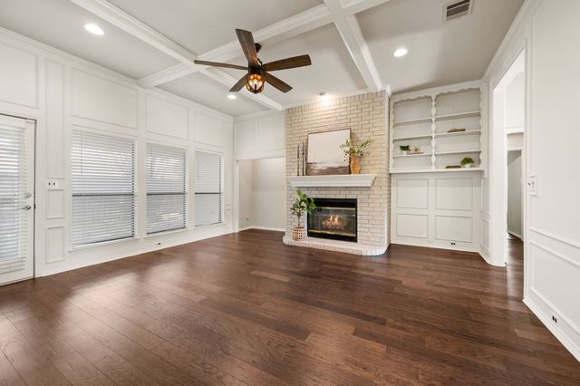 2509 Woodfield Way, Bedford, TX 76021