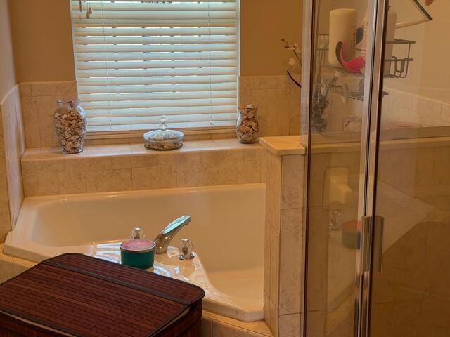 925 SW Worcester Lane SW, Port St. Lucie, FL 34953