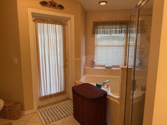 925 SW Worcester Lane SW, Port St. Lucie, FL 34953