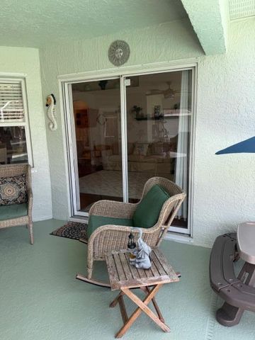 925 SW Worcester Lane SW, Port St. Lucie, FL 34953