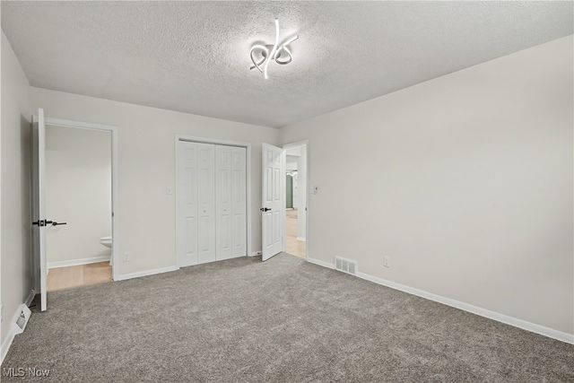 24600 Picone Lane, Bedford Heights, OH 44146