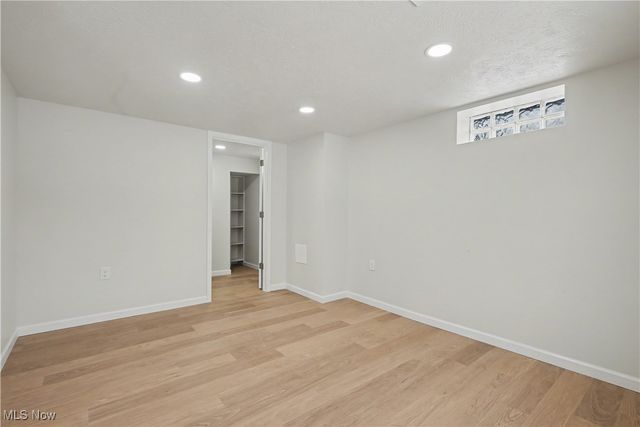 24600 Picone Lane, Bedford Heights, OH 44146