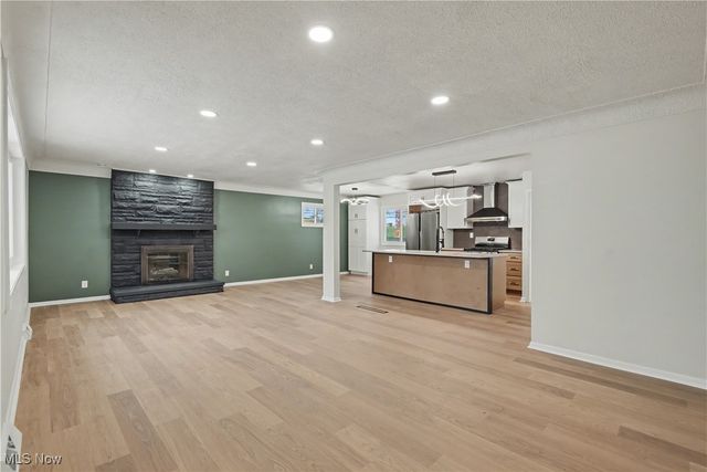 24600 Picone Lane, Bedford Heights, OH 44146