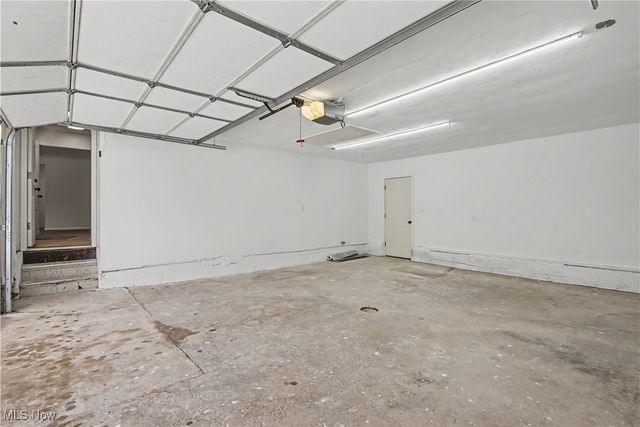 24600 Picone Lane, Bedford Heights, OH 44146