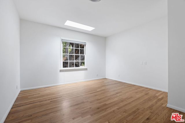 202 S Saltair Avenue, Los Angeles, CA 90049