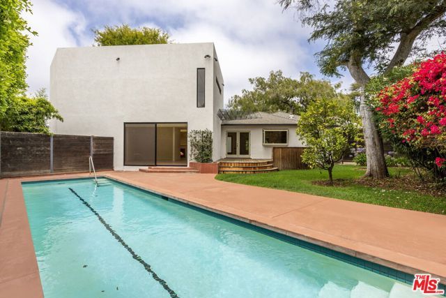 202 S Saltair Avenue, Los Angeles, CA 90049