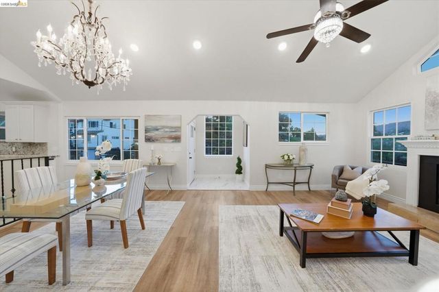 3426 Pierson St, Oakland, CA 94619
