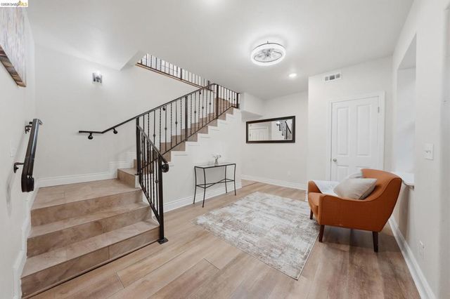 3426 Pierson St, Oakland, CA 94619