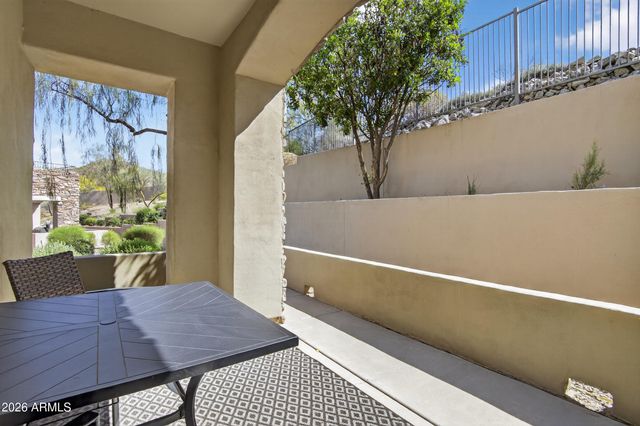 7445 E EAGLE CREST Drive 1056, Mesa, AZ 85207