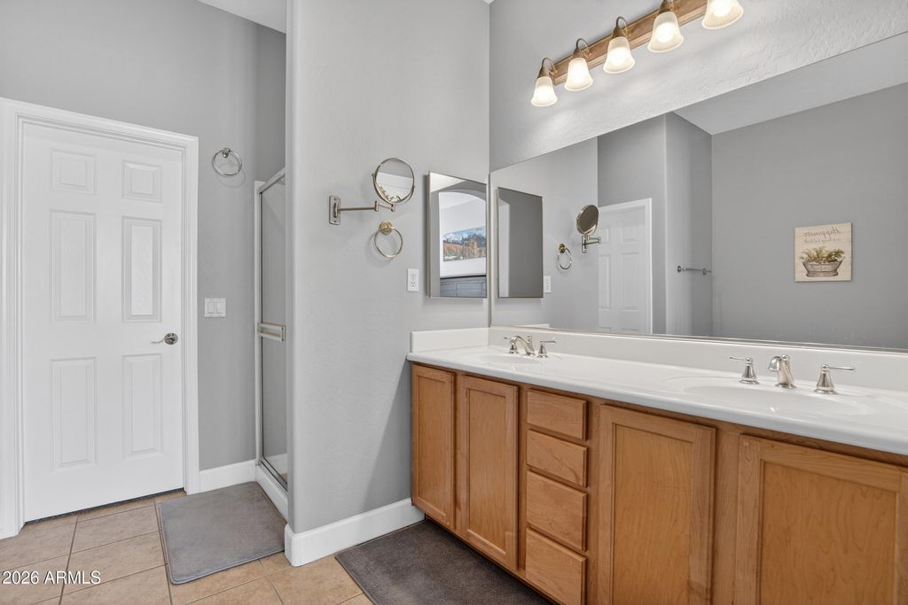 Image 13 of property listing at 7445 E EAGLE CREST Drive 1056, Mesa, AZ 85207