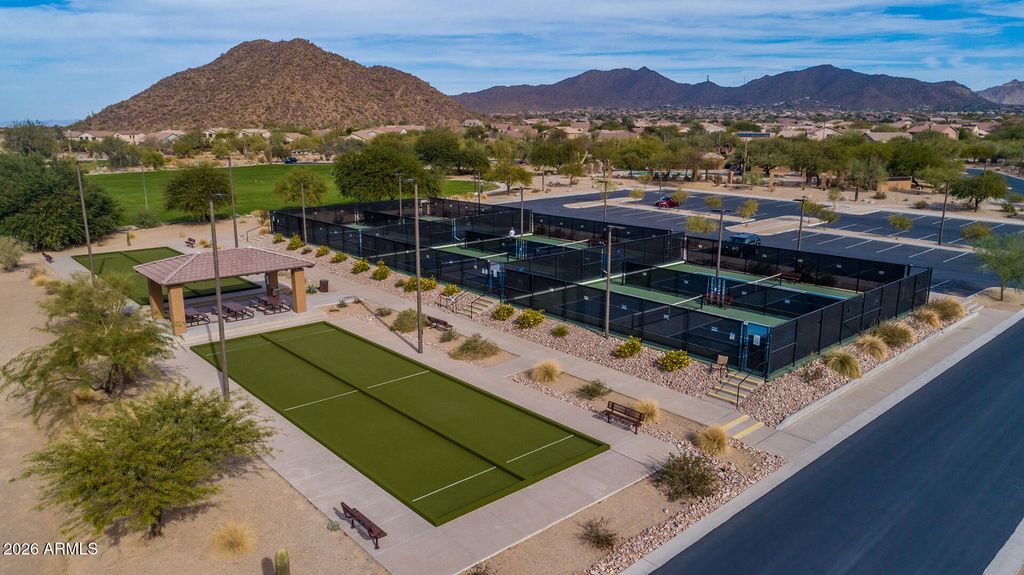 Image 35 of property listing at 7445 E EAGLE CREST Drive 1056, Mesa, AZ 85207