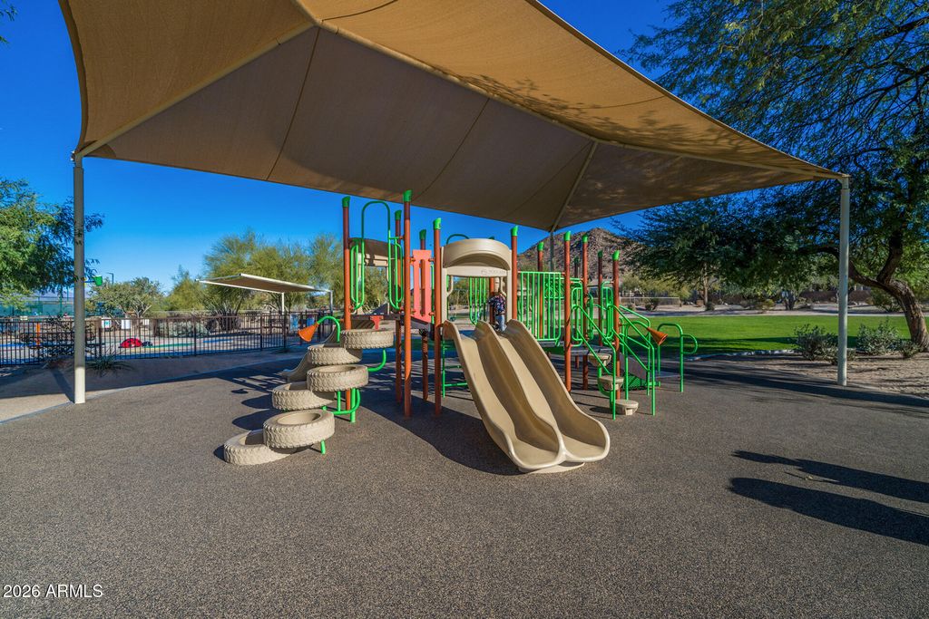 Image 36 of property listing at 7445 E EAGLE CREST Drive 1056, Mesa, AZ 85207
