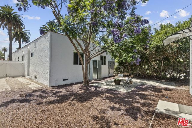 1745 W 39th Street, Los Angeles, CA 90062