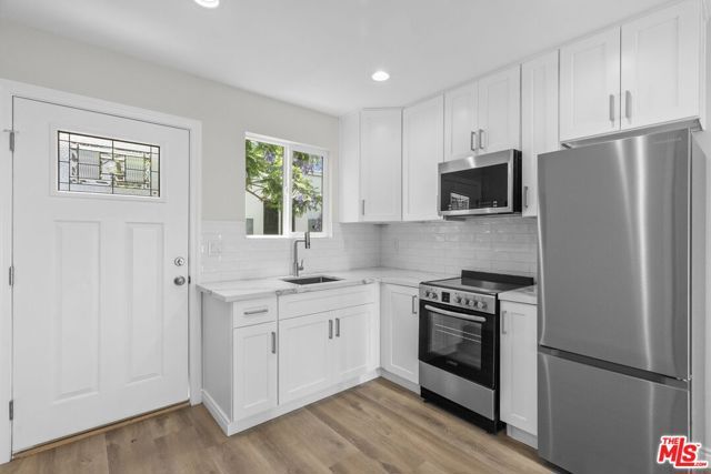 1745 W 39th Street, Los Angeles, CA 90062