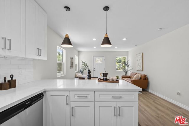1745 W 39th Street, Los Angeles, CA 90062