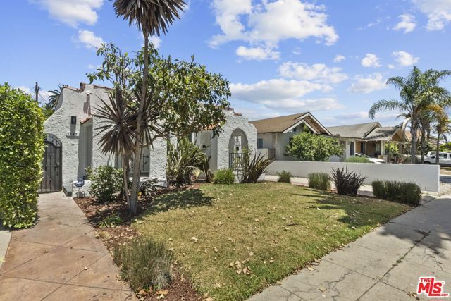 1745 W 39th Street, Los Angeles, CA 90062