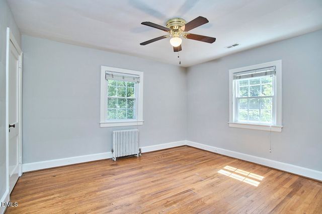 2220 W Club Boulevard, Durham, NC 27705