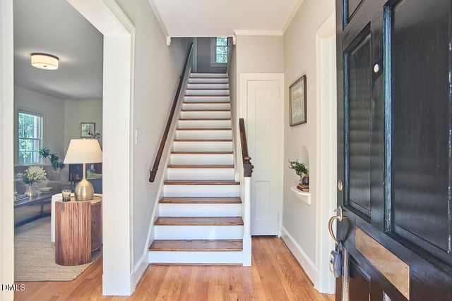 2220 W Club Boulevard, Durham, NC 27705