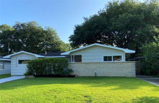 6738 Hendon Lane, Houston, TX 77074