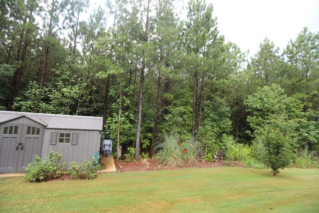 31 Mulberry Crossing Court, Cataula, GA 31804