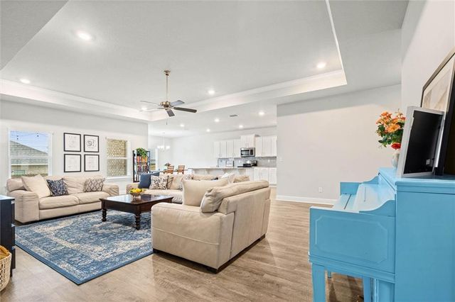 10509 N Redland Street, Mobile, AL 36695