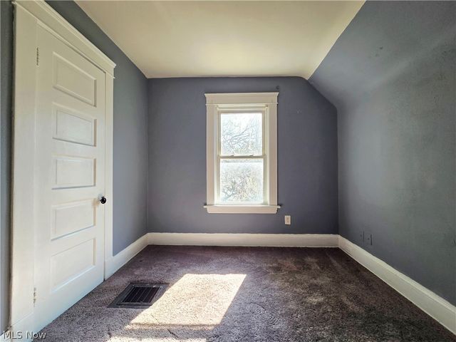 2125 W 81st Street, Cleveland, OH 44102