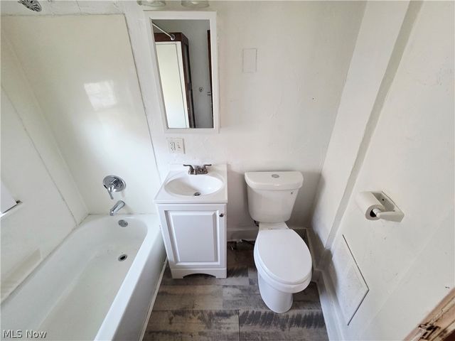 2125 W 81st Street, Cleveland, OH 44102