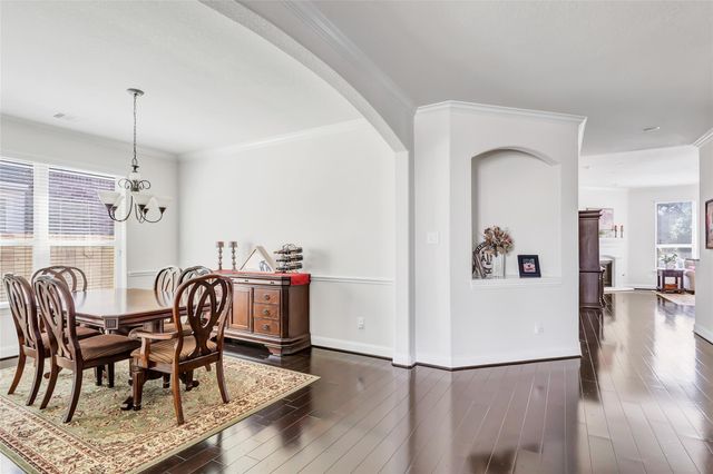 14706 Castle Cove Lane, Houston, TX 77044