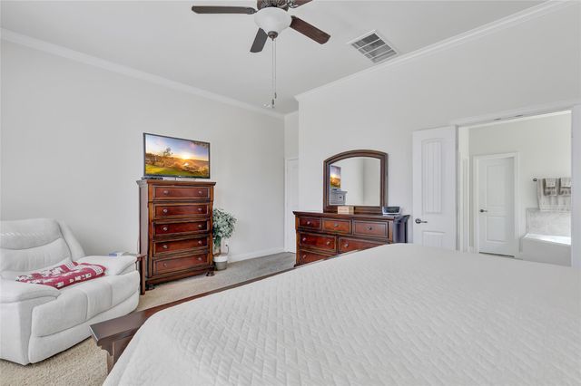 14706 Castle Cove Lane, Houston, TX 77044