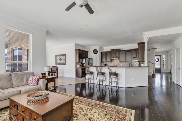 14706 Castle Cove Lane, Houston, TX 77044