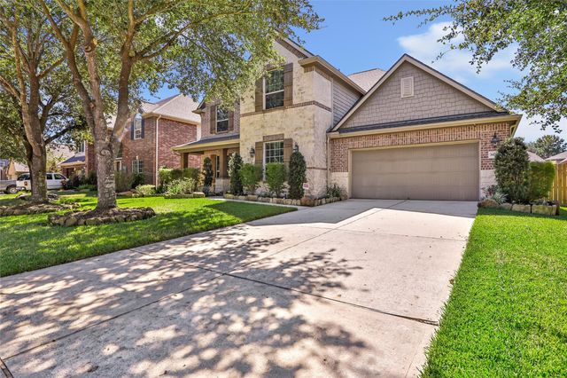 14706 Castle Cove Lane, Houston, TX 77044